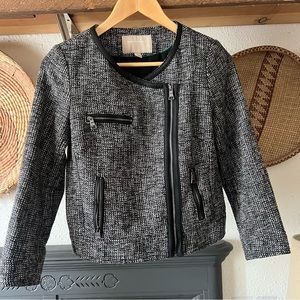 ☀️ Petite Banana Republic black/white Boucle
Moto tweed Jacket Coat